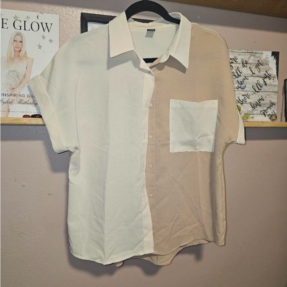✨ Two-Tone Beige and White Women’s Top